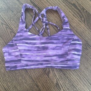 Purple lululemon sports bra size 6